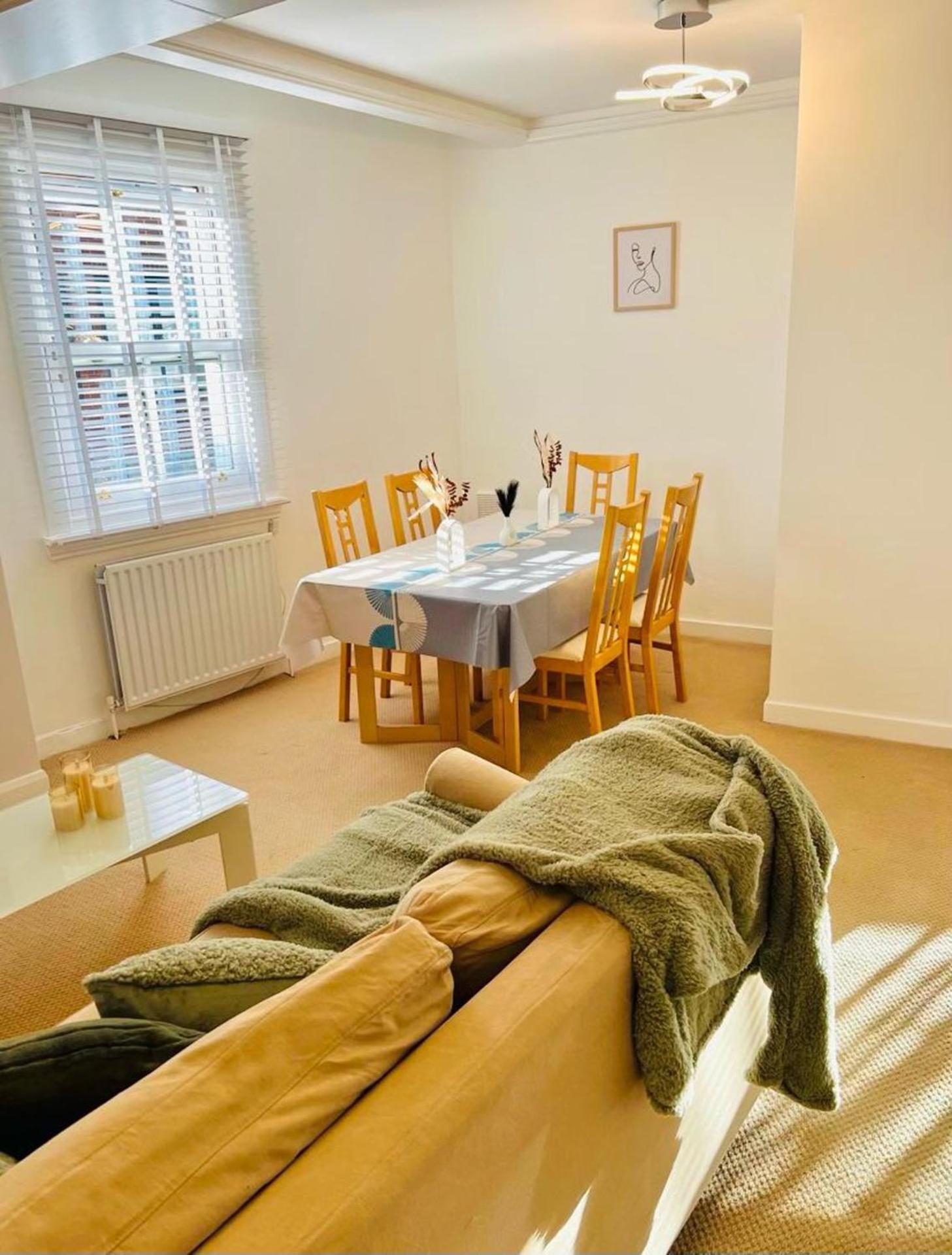 Appartamento Captivating 2-bed In Clapham *