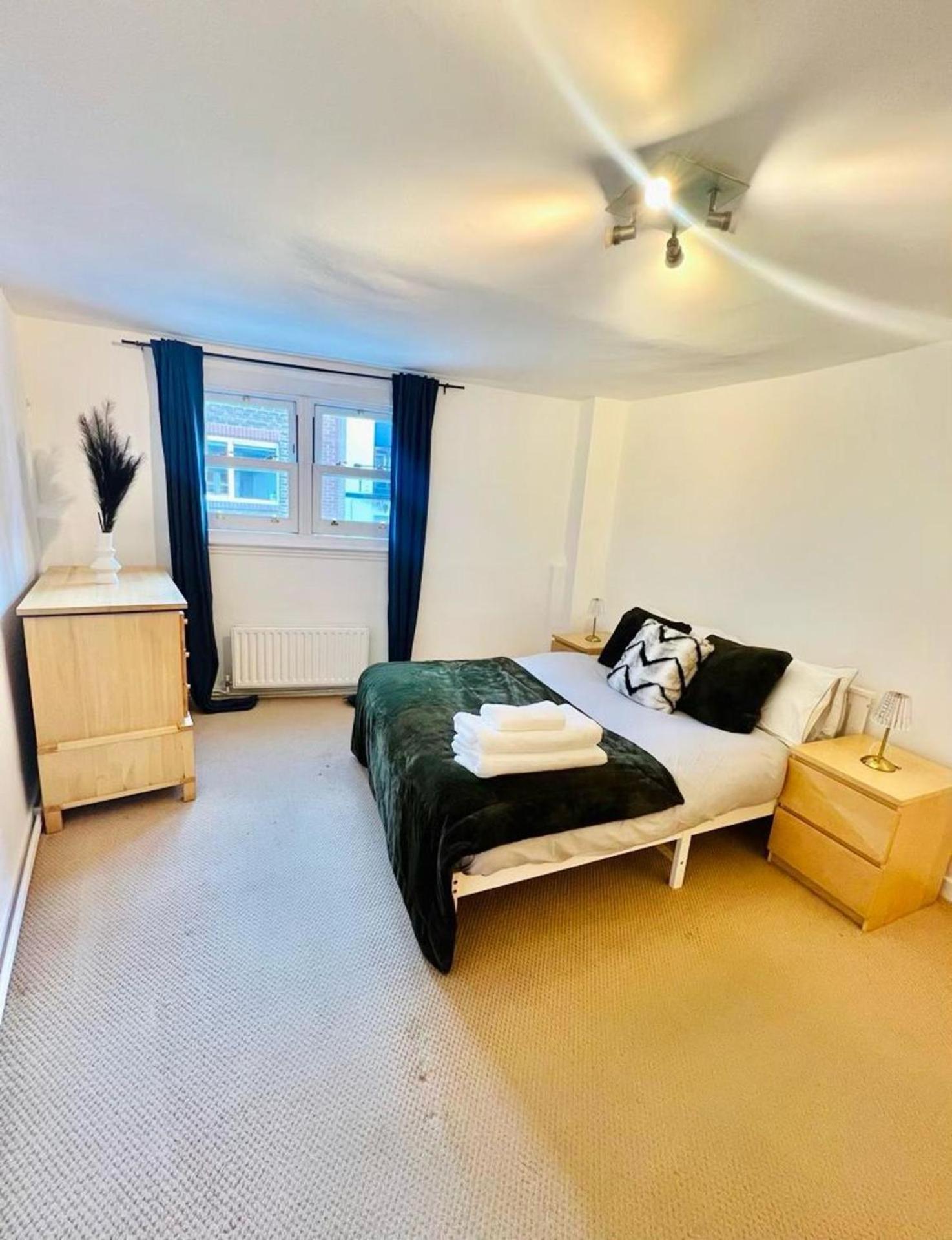Captivating 2-bed In Clapham Appartamento